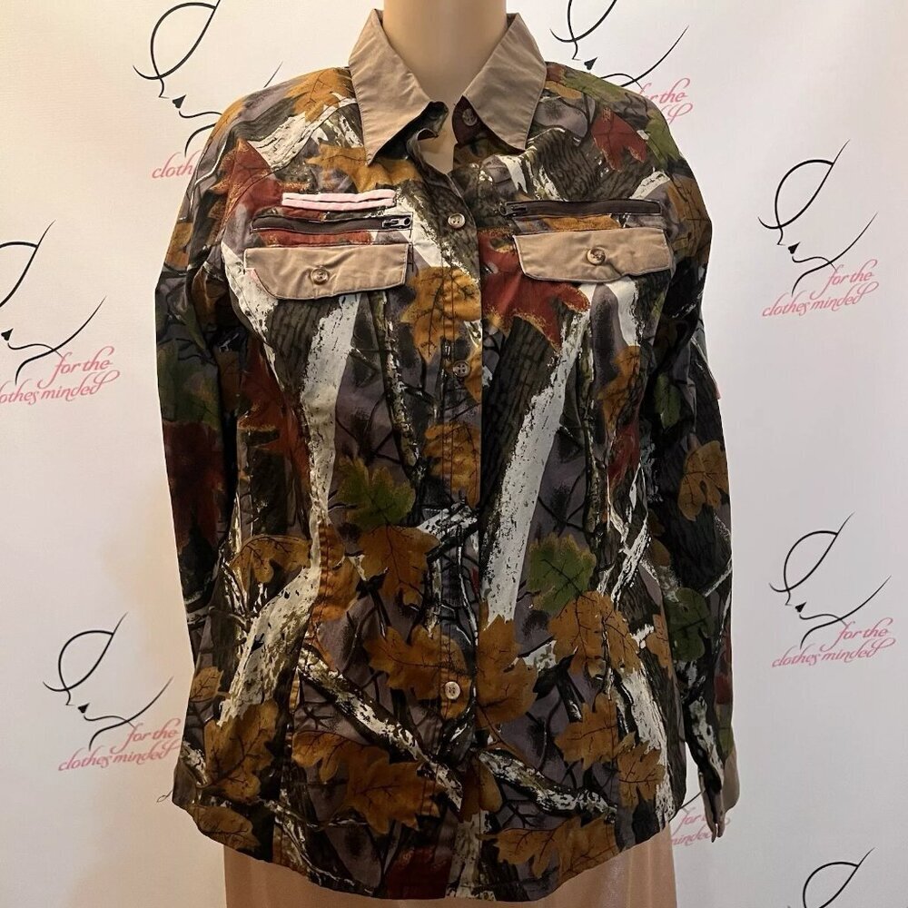 Master Sportswoman. Size M. Cotton Camo Long Sleeve Rugged Shirt. B112